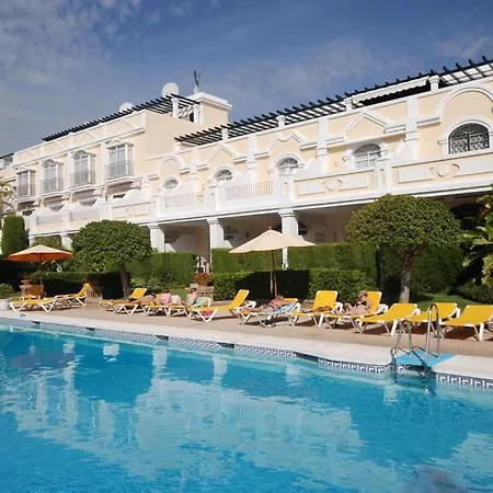 Apartment Aloha Gardens 2 Bed Semi Detached House, Nueva Andalucia *